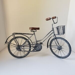 Vintage Decorative Metal Bicycle Sculpture 19”x12” Movable Pedals Wheels NWOT